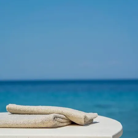Perla Beach